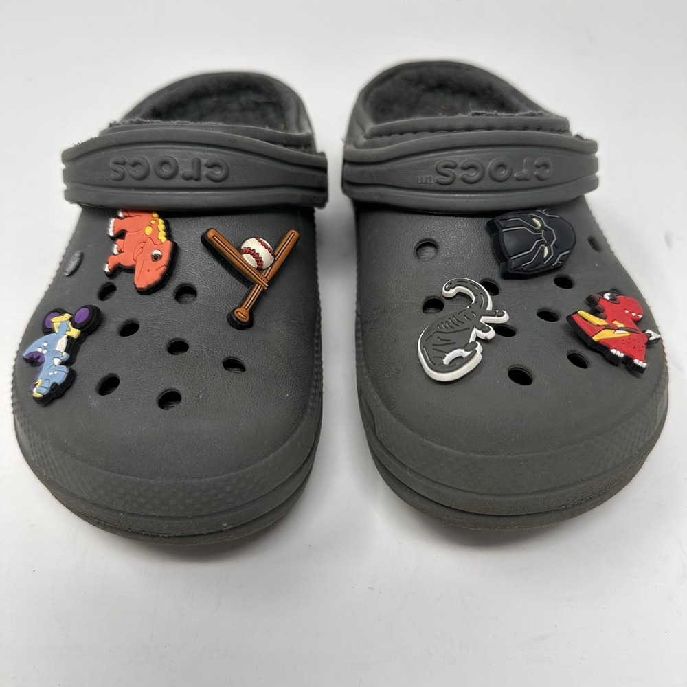 Crocs Gray Classic Slip On Clogs w / Dinosaur Charms Kids Size 12 C - Picture 6 of 7